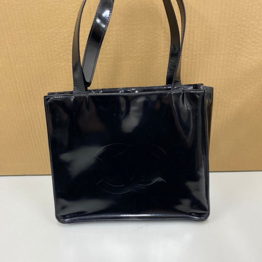Preloved Chanel Square Tote Bag Black Patent Leather Handbag E9941
