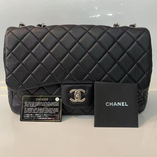 Chanel Classic Flap Bag Black Leather Shoulder Bag