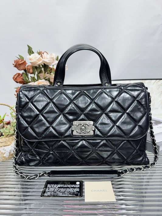 Chanel Quilted Black Leather Shoulder Bag HFY