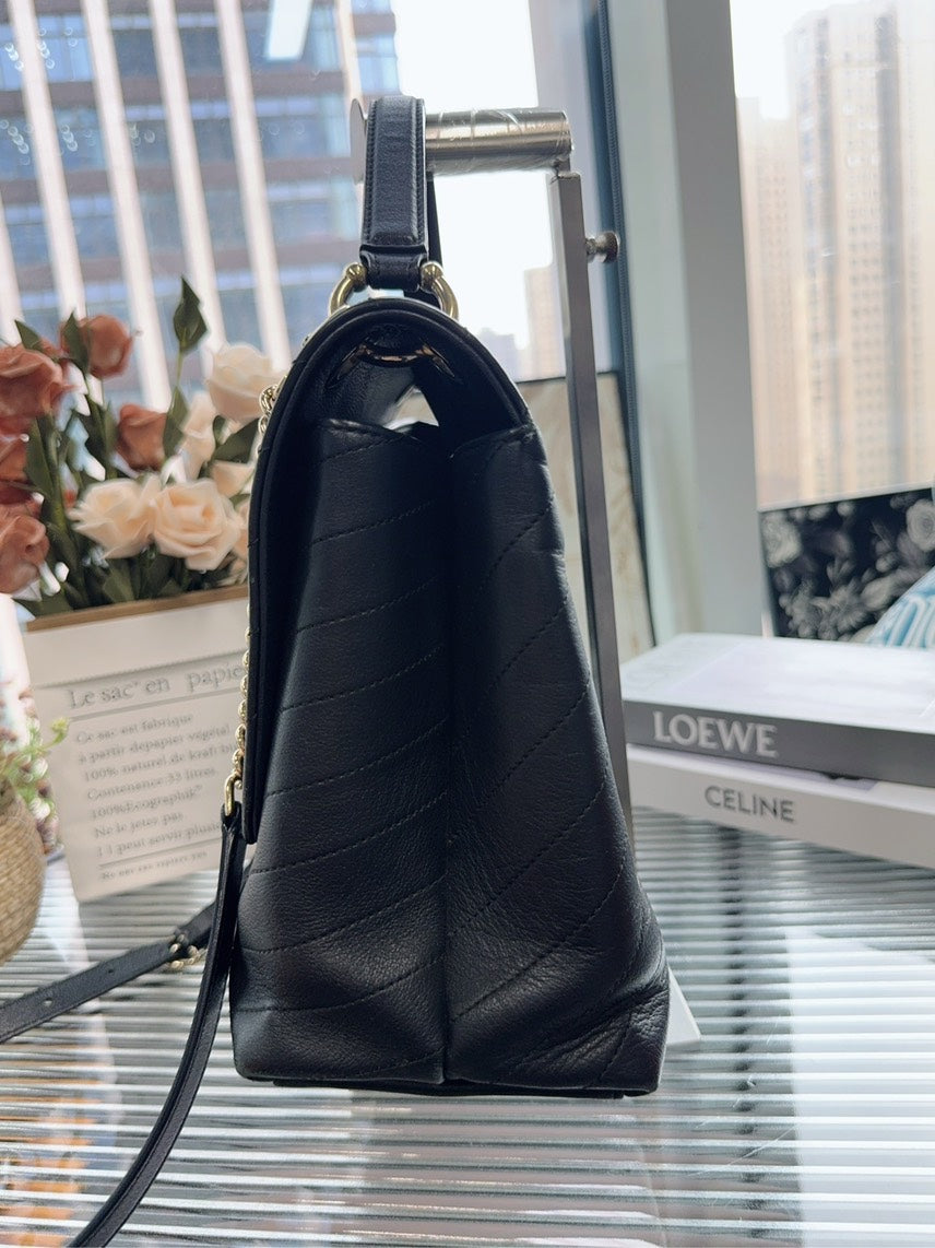 Chanel Chevron Black Leather Shoulder Bag