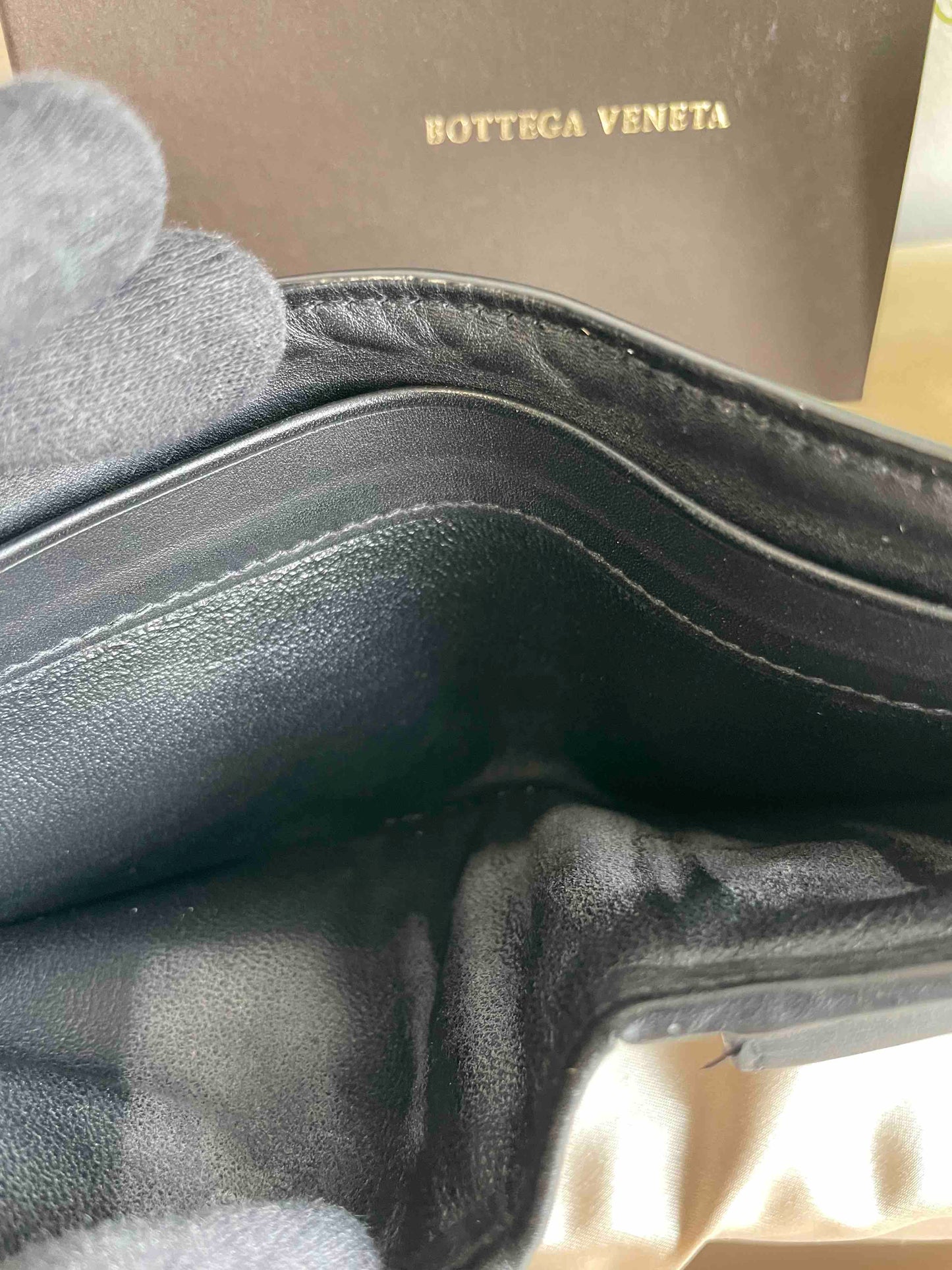 Bottega Veneta JZ26817900 Intrecciato Wallet in Black Leather