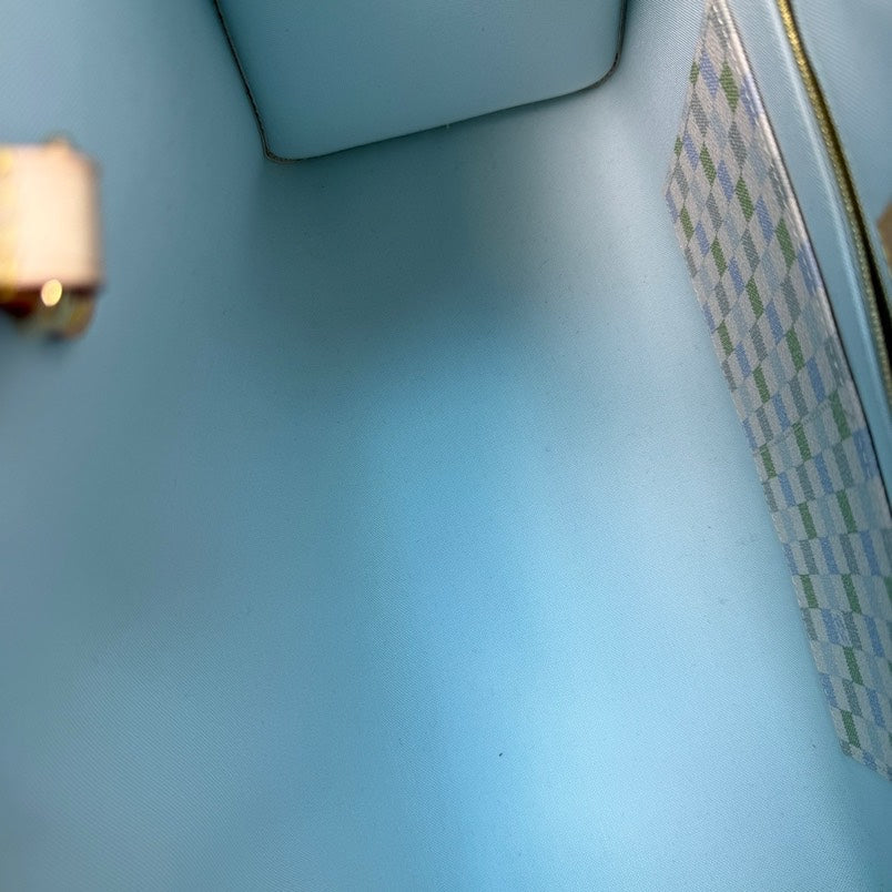 Louis Vuitton Limited On The Go Damier Giant MM Green Tote Bag