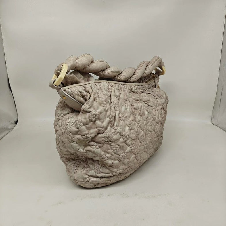 Louis Vuitton Vintage Quilted Beige Underarm Hobo Handbag