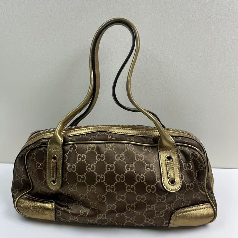 Gucci Vintage Baguette Classic Underarm Gold Shoulder Bag