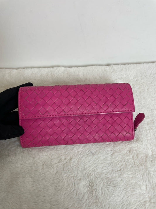 Bottega Veneta Intrecciato Pink Wallet - Leather Long Style