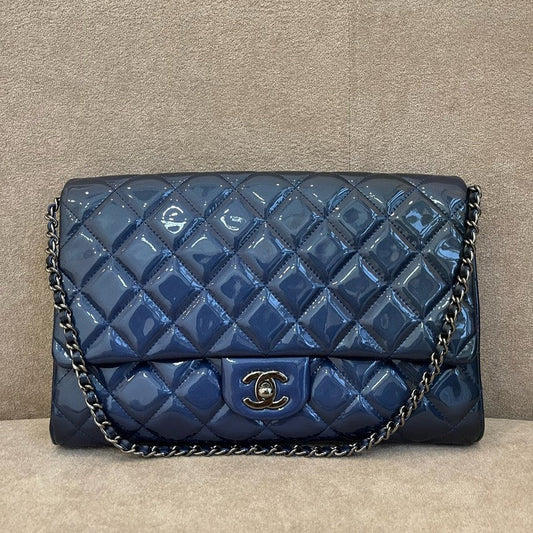Chanel HMM Quilted Patent Leather Shoulder Bag in Navy Blue
