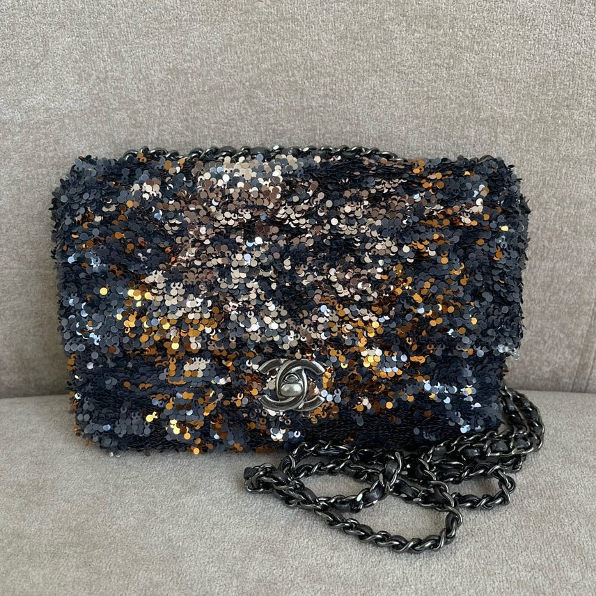 Chanel Sequin Shoulder Bag in Black Glitter Medium