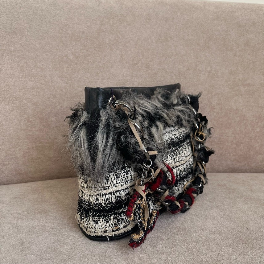 Chanel Hmmm Black Shoulder Bag
