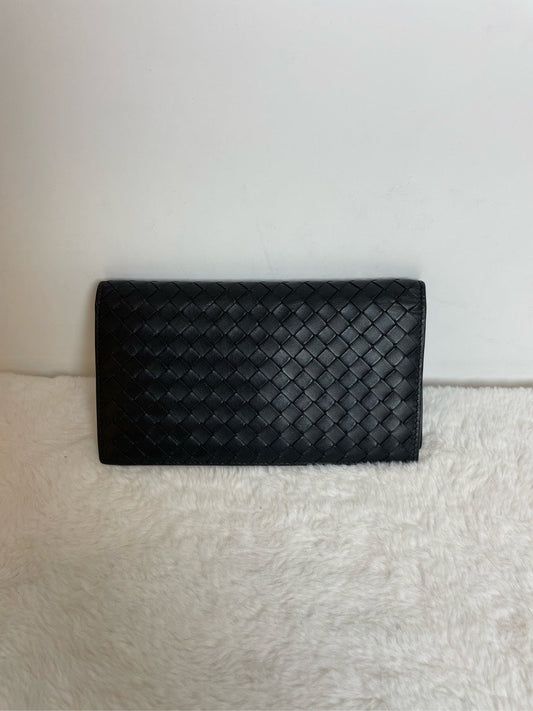 Bottega Veneta Intrecciato Black Preloved Wallet