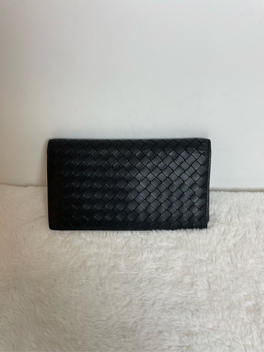 Bottega Veneta Intrecciato Black Preloved Wallet