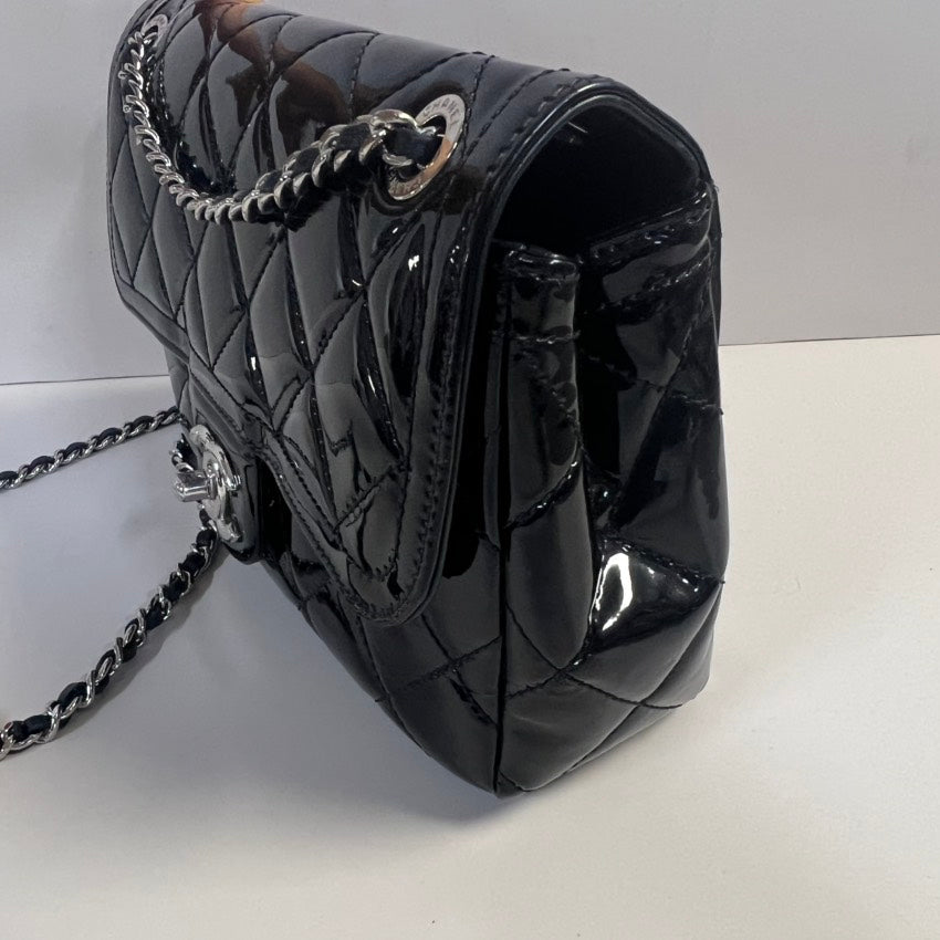 Chanel Quilted Chain Bag Black Leather Shoulder Bag