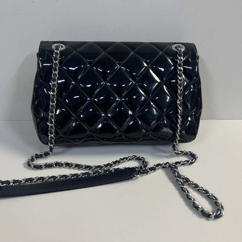Chanel Quilted Chain Bag Black Leather Shoulder Bag