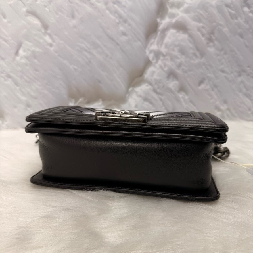 Chanel Leboy Black/White Leather Shoulder Bag