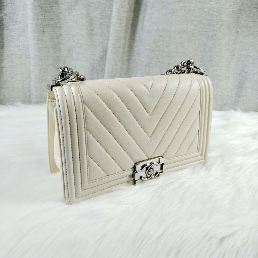 Chanel Leboy HBg in Ivory Leather Shoulder Bag