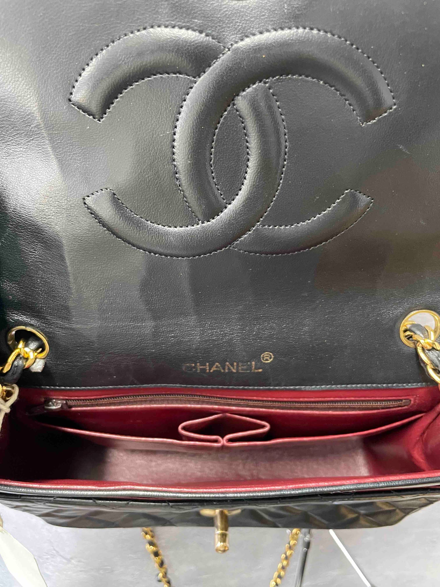 Chanel Vintage Flap Bag HA002280000 Black Leather Shoulder Bag