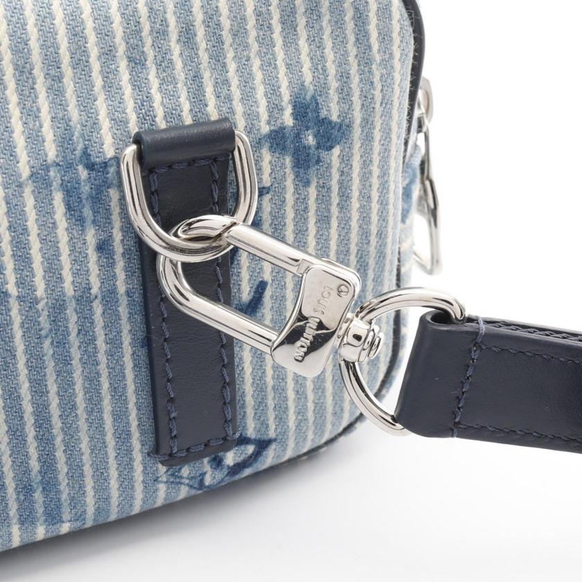 Pre-loved LOUIS VUITTON Outdoors Pochette Hickory Stripe Watercolor Summer Collection Body Bag - Light Blue Navy Canvas