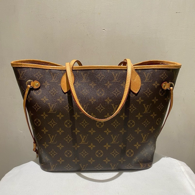 Louis Vuitton Neverfull MM Monogram Canvas Tote with Pouch - Brown