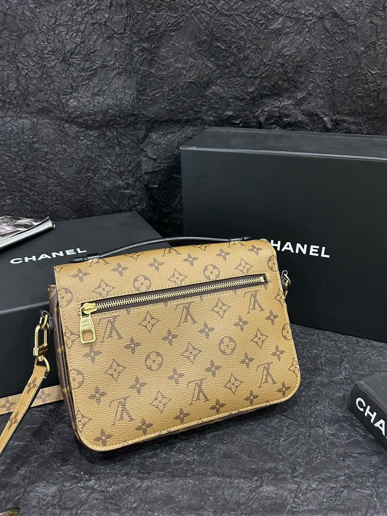 Louis Vuitton Monogram Empreinte Multi-Color Messenger Bag 25cm×19cm