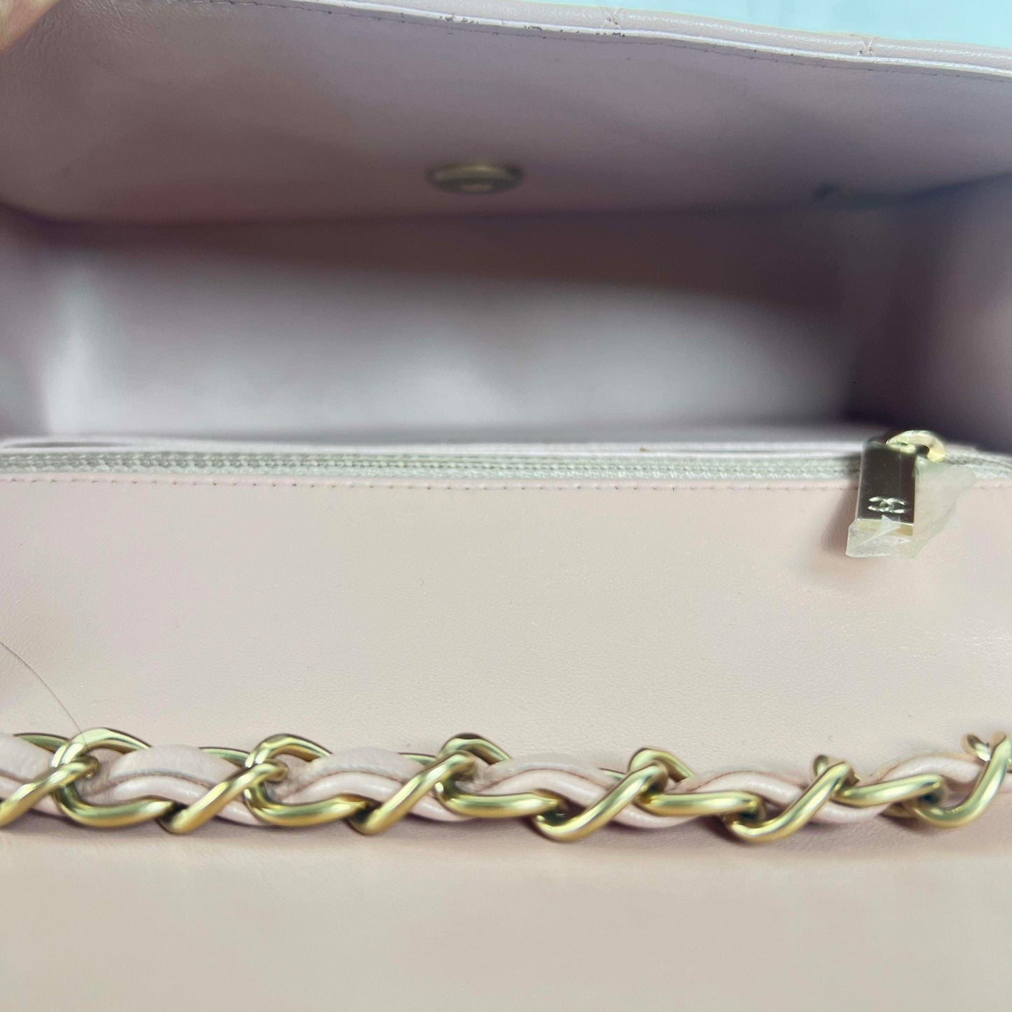 Pre-loved Chanel BJ11014 Pink Mini Cowskin Shoulder Bag
