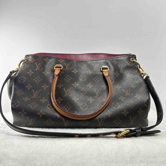Pre-owned Louis Vuitton Pallas Monogram Canvas Shoulder Bag Handbag - Brown
