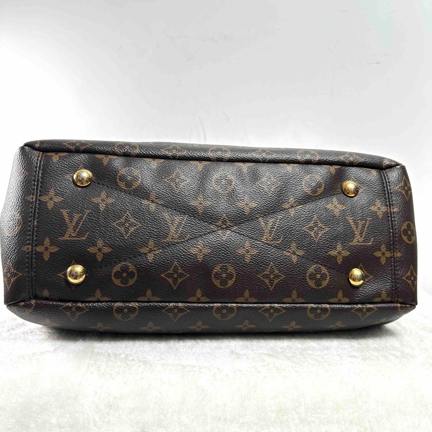 Louis Vuitton Pallas Monogram Canvas Shoulder Bag Handbag - Brown