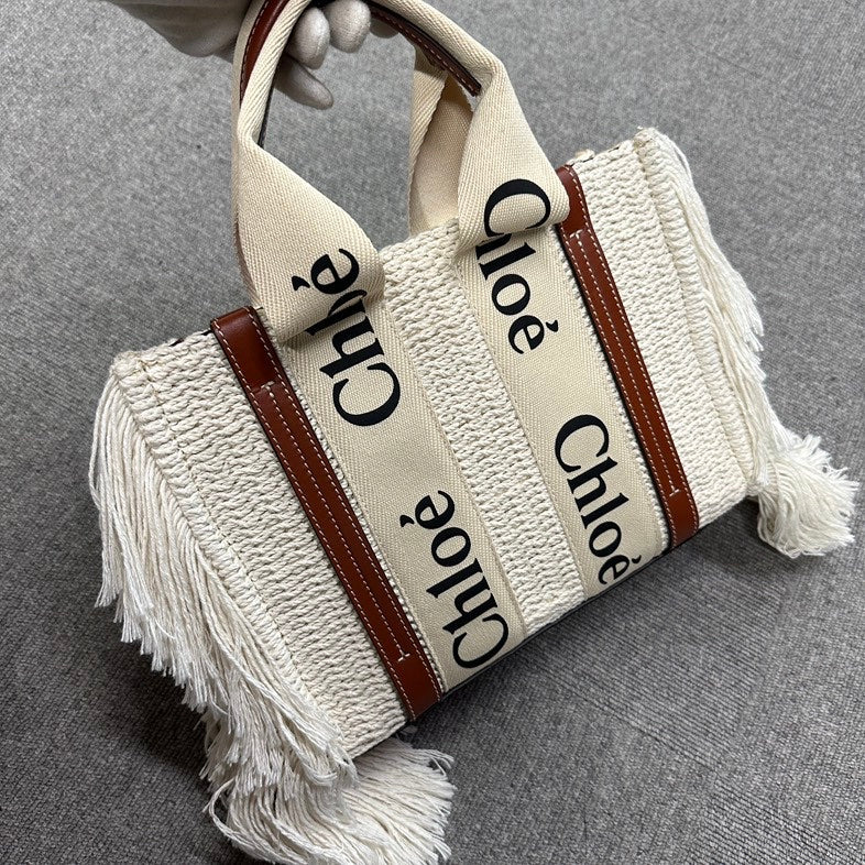 Pra-loved Chloé 2ways Bag BVJ Beige Canvas and Leather Tote