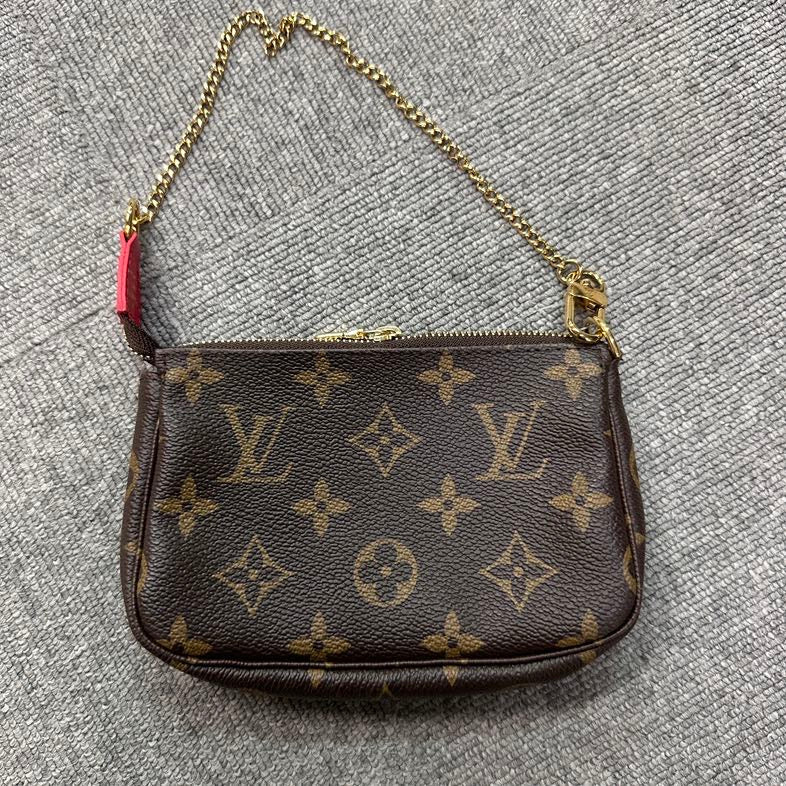Pre-loved Louis Vuitton Chain Hobo BVJ Multicolor Canvas Bag