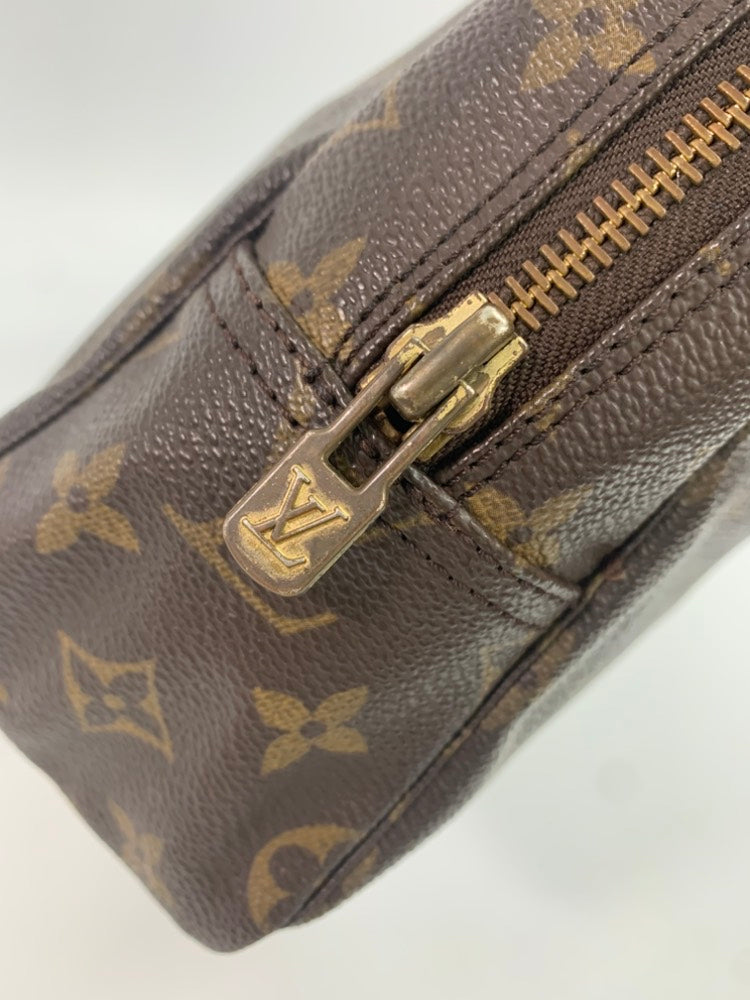 Louis Vuitton Monogram Canvas Pochette Clutch Bag Brown