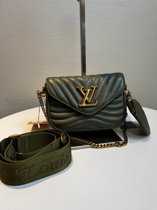 Louis Vuitton New Wave Chain Bag Green Shoulder Bag
