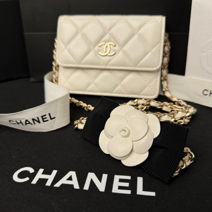 Chanel Classic Flap Bag White Leather Crossbody