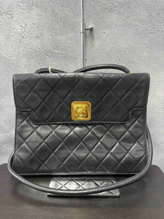 Chanel Crossbody Bag JZ499160800 Black Leather Vintage Style