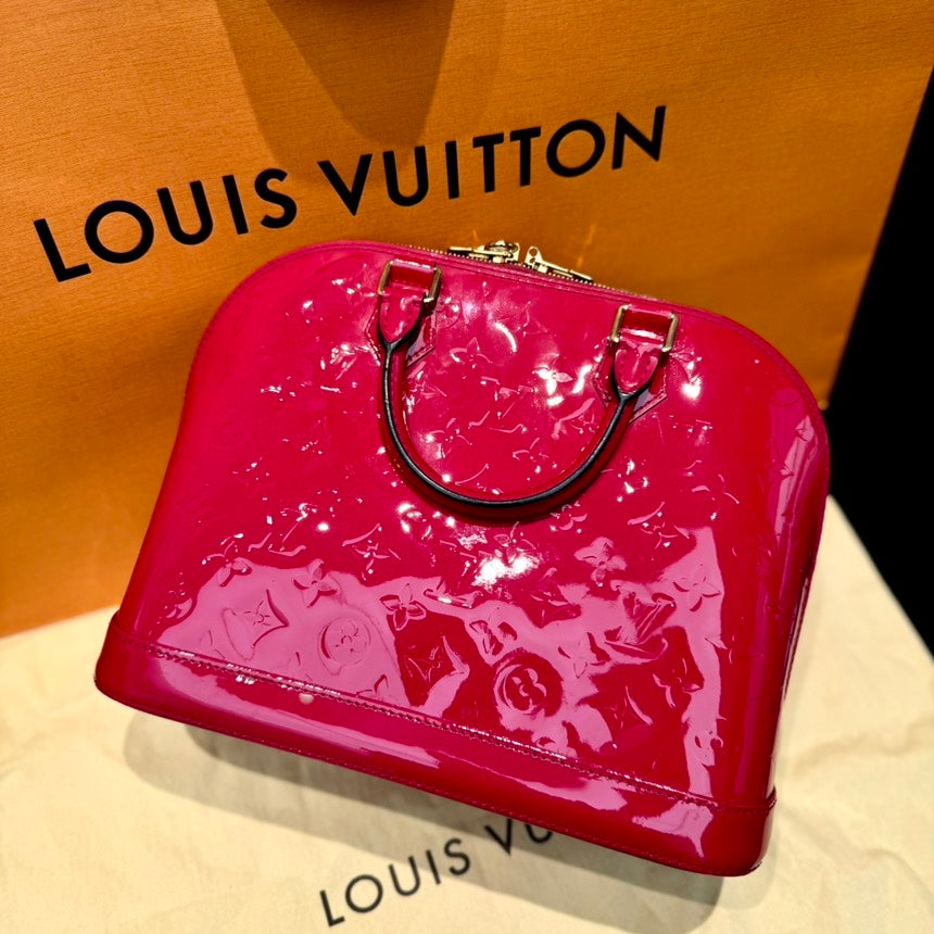 LOUIS VUITTON Alma BB Rose Pop Vernis Leather Handbag