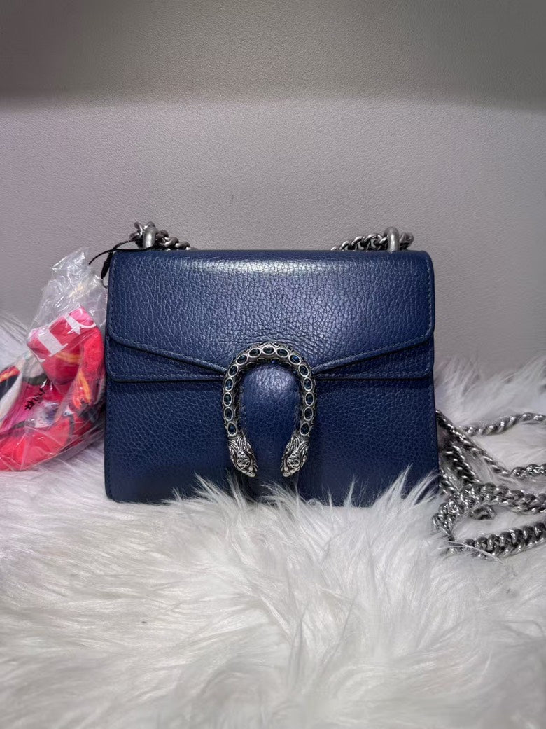 Pre-loved GUCCI Dionysus Blue Leather Shoulder Bag