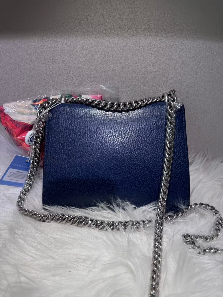 Pre-loved GUCCI Dionysus Blue Leather Shoulder Bag