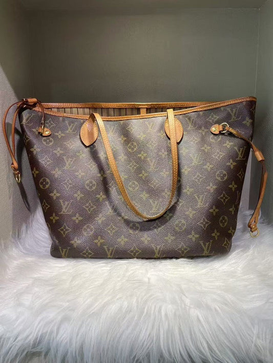 Pre-loved Louis Vuitton Neverfull Monogram Tote Bag Brown