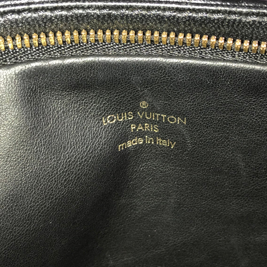 LOUIS VUITTON Monogram Monogram Reverse Pochette LV3 M45412 Shoulder bag