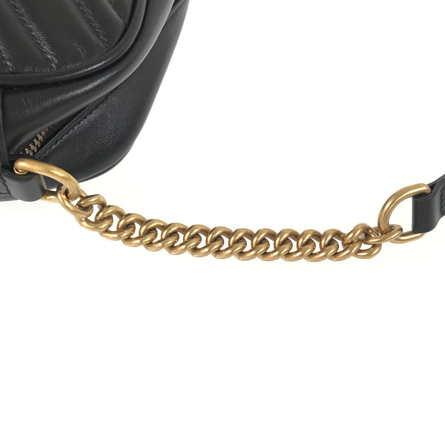 GUCCI ChainShoulder Shoulder Bag