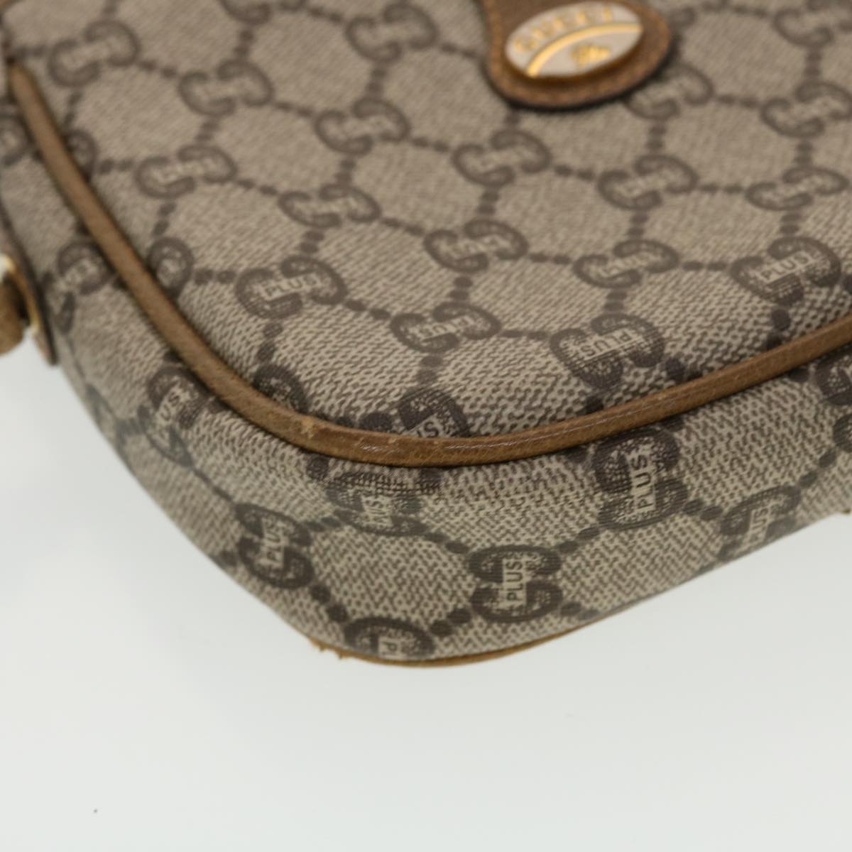 GUCCI GG Plus Canvas Shoulder Bag PVC Leather Beige  th3722
