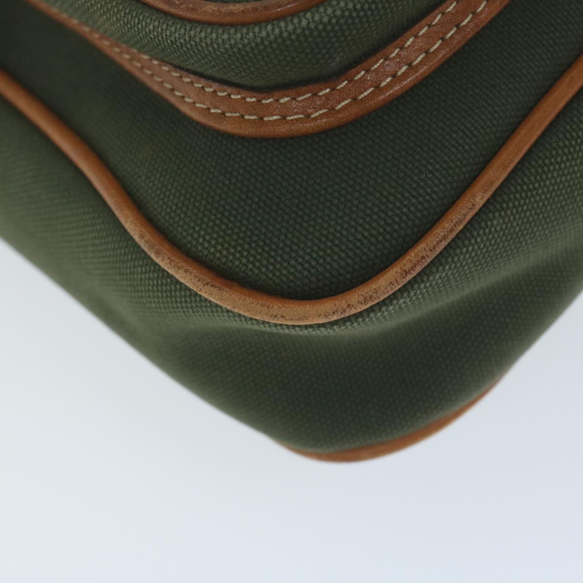 BurberrySs Shoulder Bag Canvas Khaki Auth ti1465