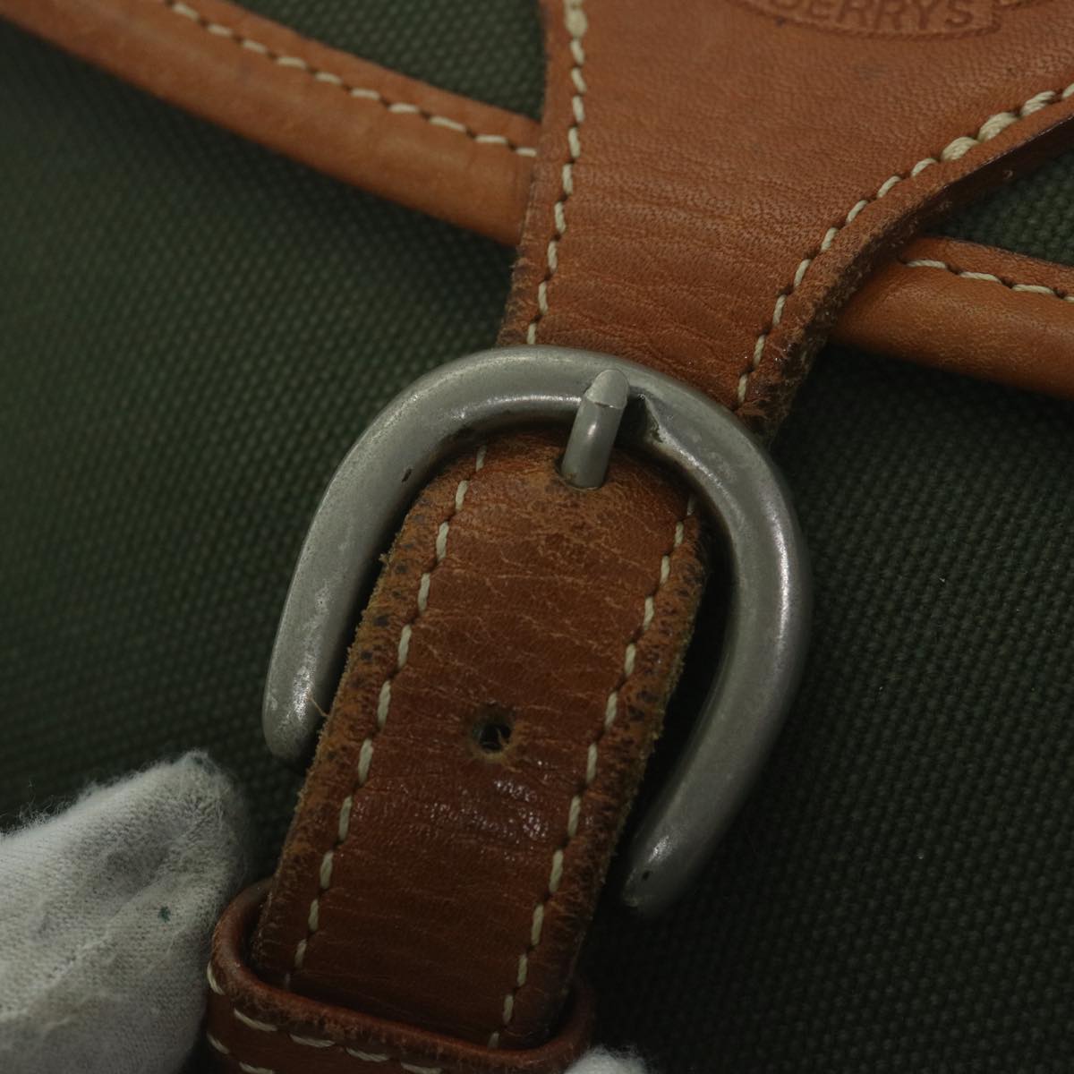 BurberrySs Shoulder Bag Canvas Khaki Auth ti1465