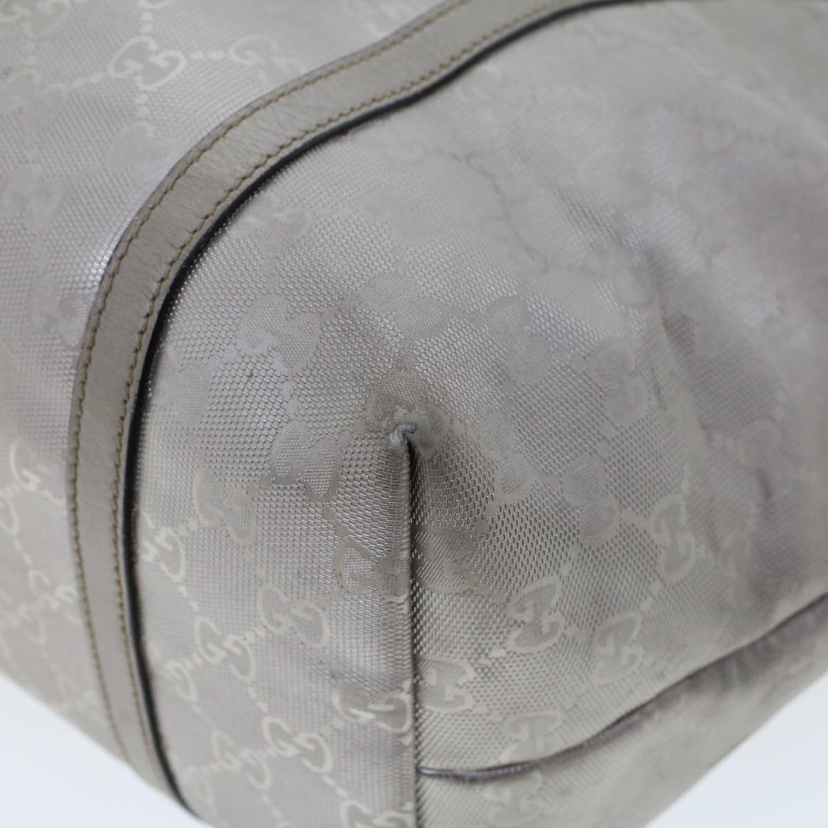 GUCCI GG Canvas Shoulder Bag Silver 197953  uy130