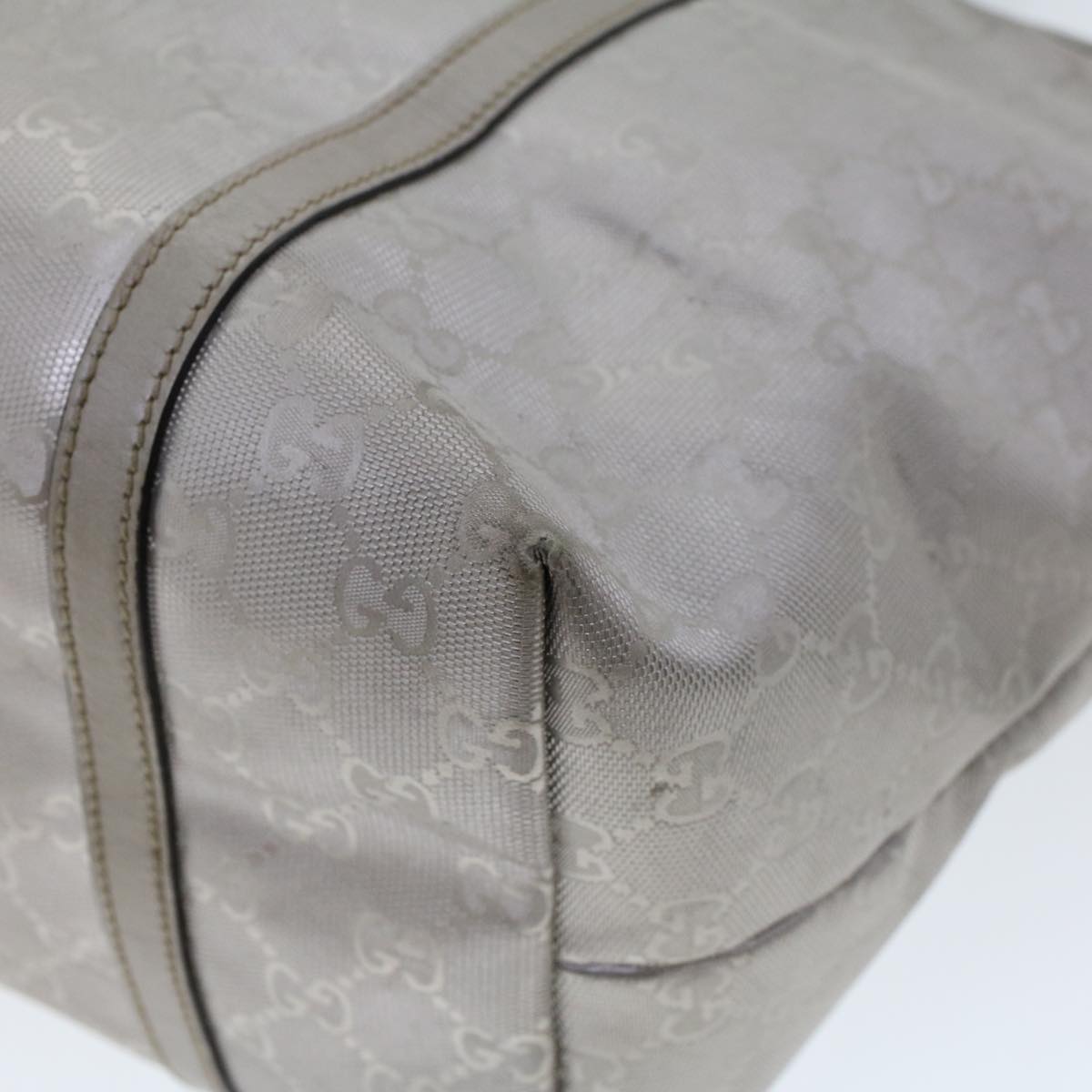 GUCCI GG Canvas Shoulder Bag Silver 197953  uy130