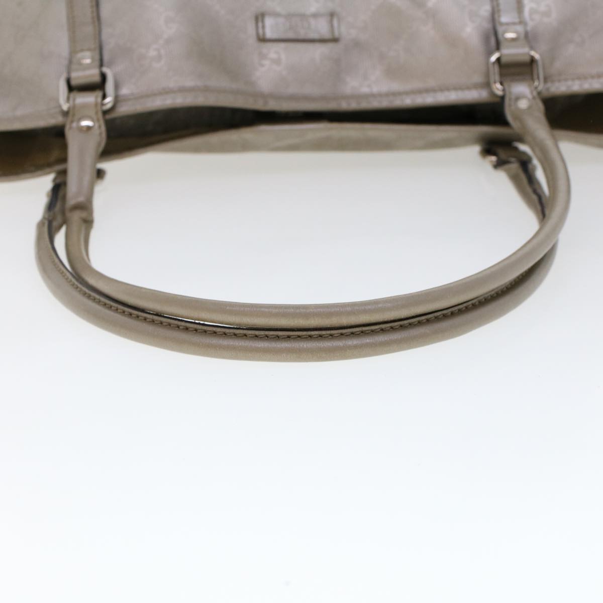 GUCCI GG Canvas Shoulder Bag Silver 197953  uy130