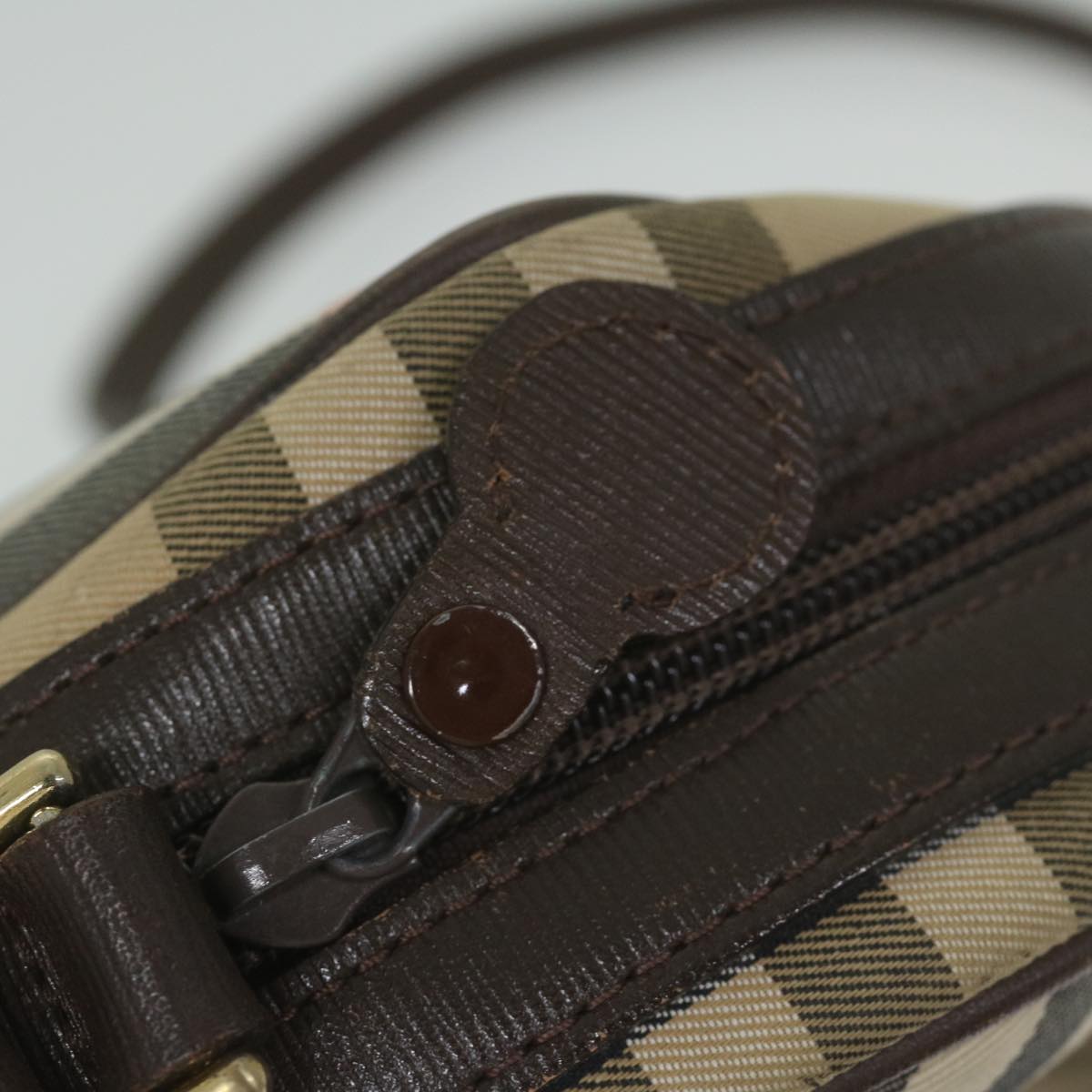 BurberrySs Nova Check Shoulder Bag Nylon Canvas Beige Auth yk9756